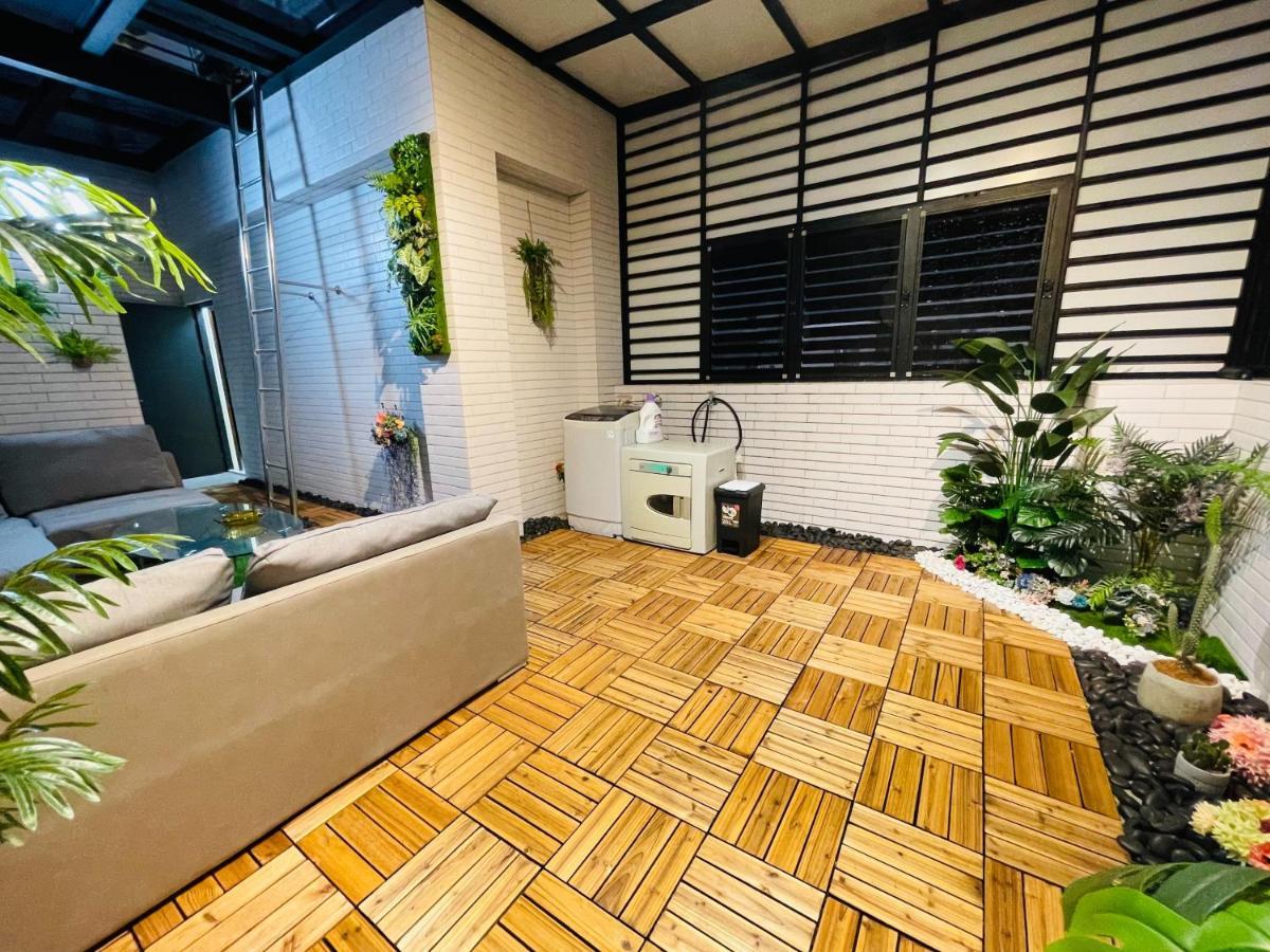 Six Seasons Inn - Qian He Tainan Exterior foto